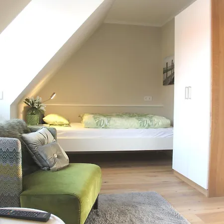 Zur Heiderose Haus 5 Sorgenfrei * Zingst